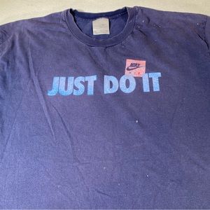 VINTAGE Y2K NIKE JUST DO IT SHIRT MENS XL NAVY BLUE FADED TRASHED SILVER TAG